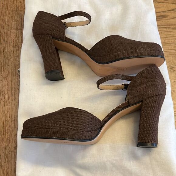 MICHAEL ABRAMS LINEN BROWN ANKLE STRAP HEELS. NEW - Picture 5 of 10